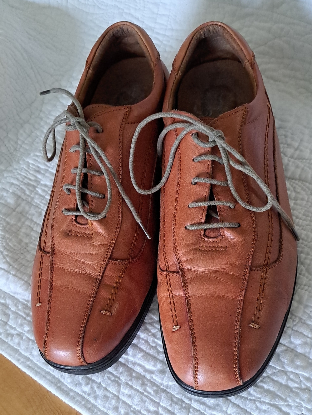 Gravity Defyer Brown Leather LaceUp Oxford Shoe Mens Size 10 Excellent